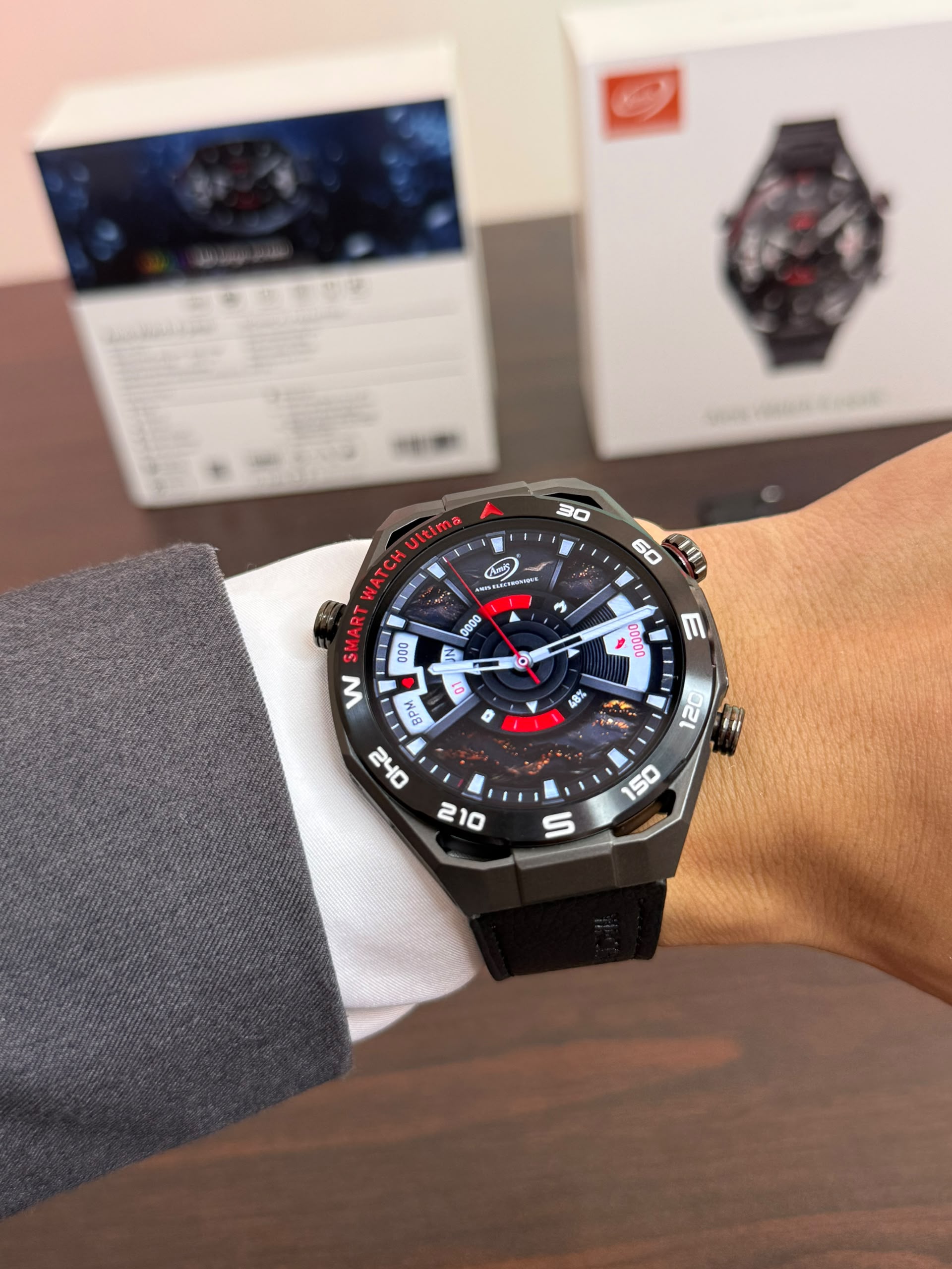 Watch AMOLED 6 PEAK, élégance et technologie à votre poigné